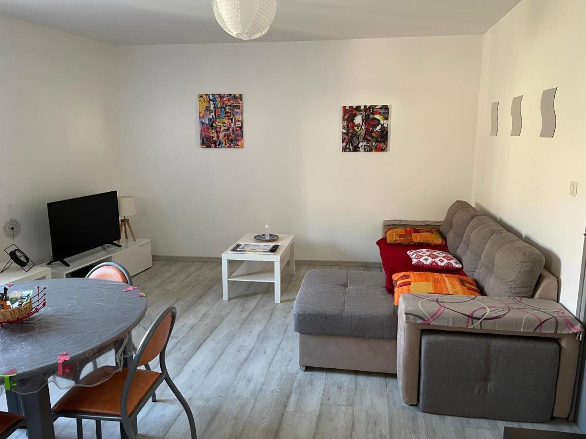 La Desirade Apartment Catllar Exterior photo